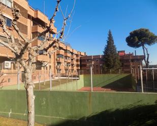 Exterior view of Flat to rent in Pozuelo de Alarcón  with Air Conditioner, Heating and Private garden