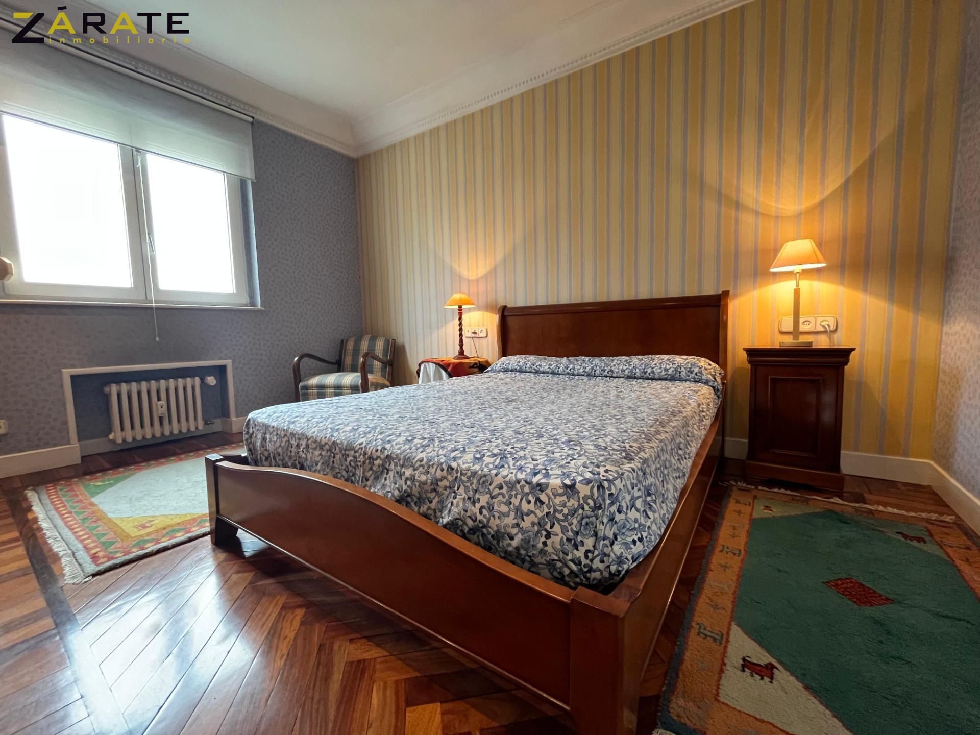 Bedroom of Flat to rent in Bilbao   with Heating