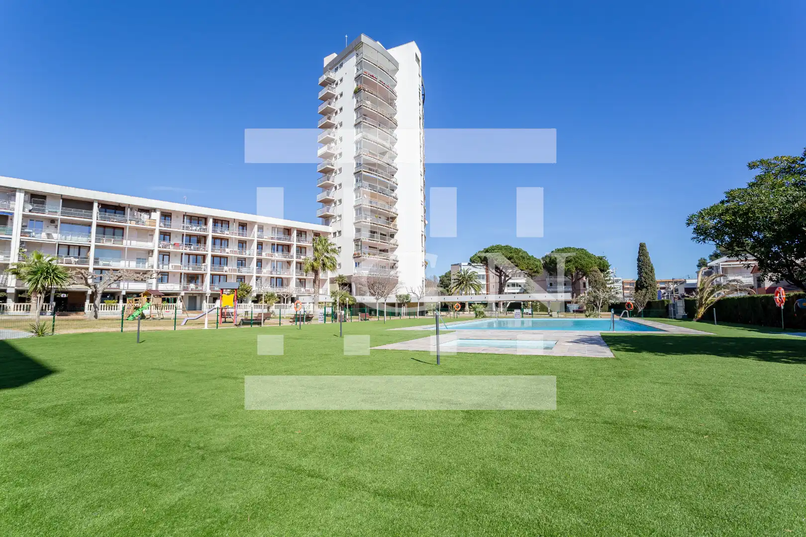 Vista exterior de Piso en venta en Cambrils con Calefacción, Terraza y Amueblado