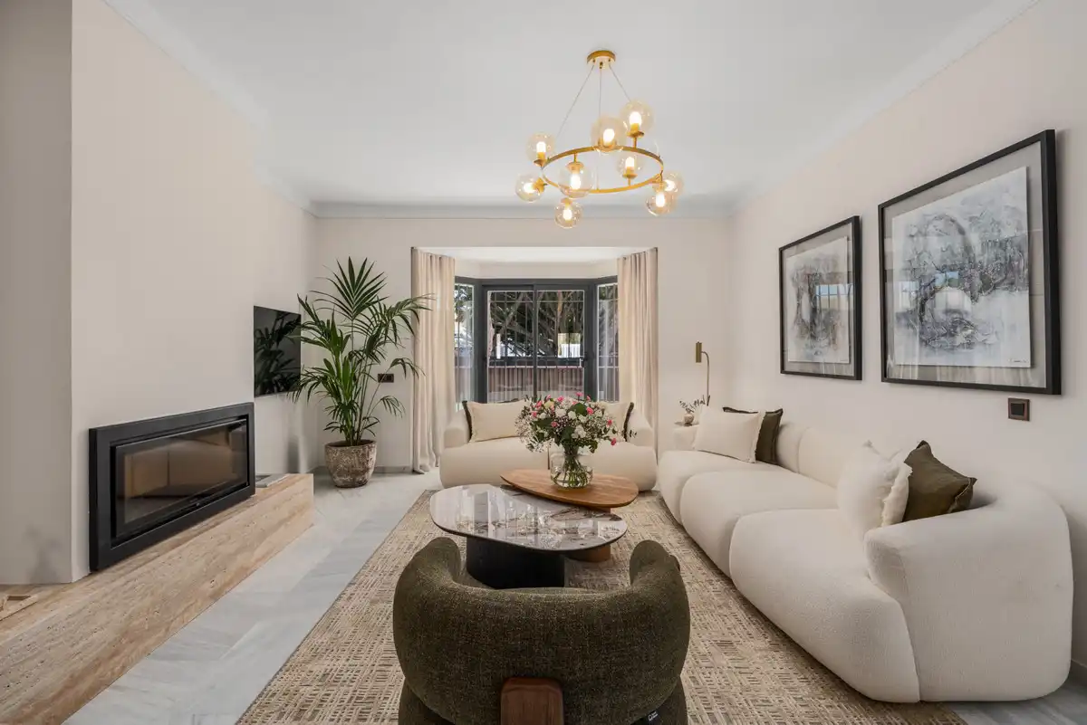 Chalet con terraza en venta en Avenida Gustavo Adolfo Bécquer 11, imagen 2