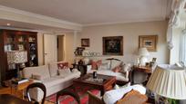 Flat for sale in Zona de Plaza de Barcelos, imagen 2
