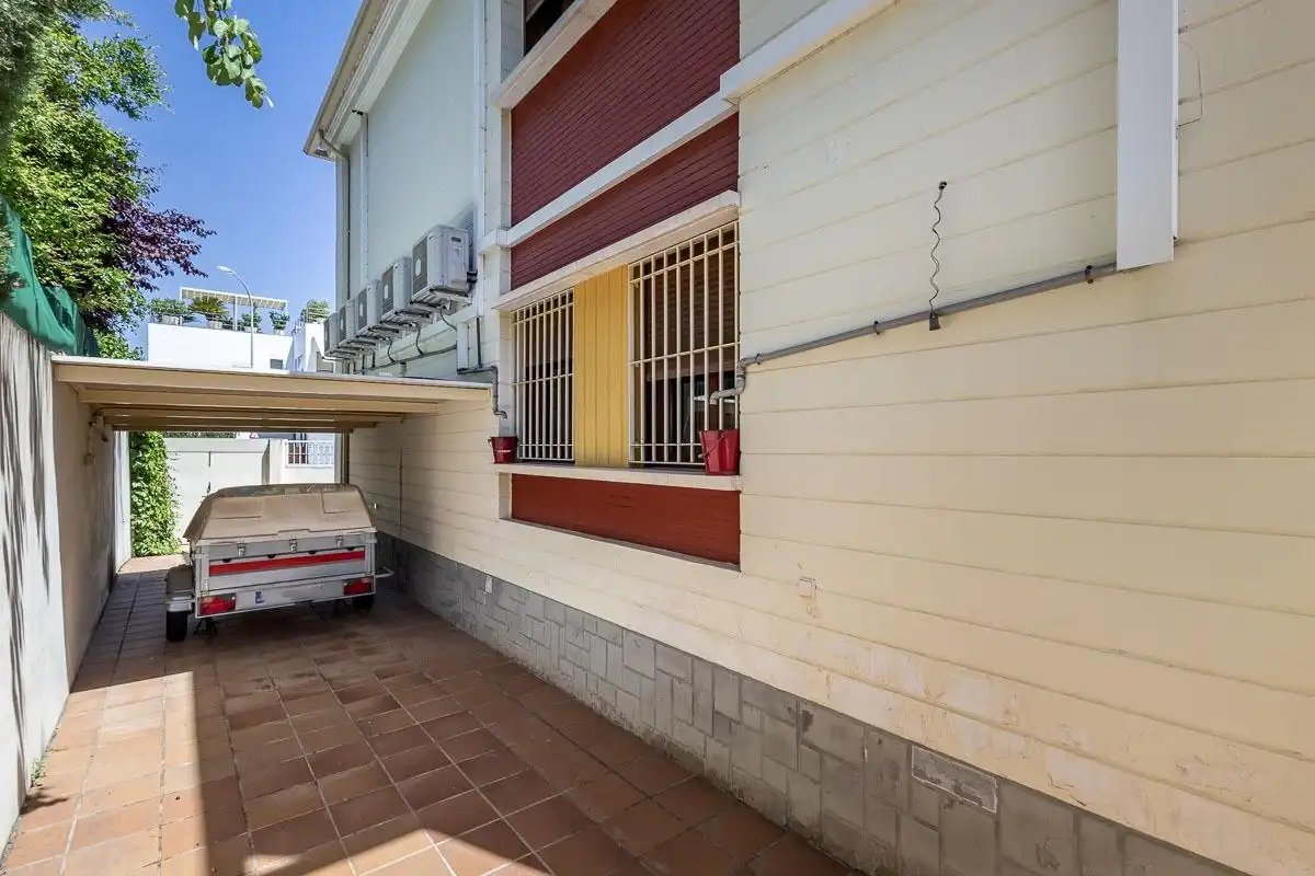 Chalet con jardín en venta en Camino Bajo de Huétor 32, imagen 35