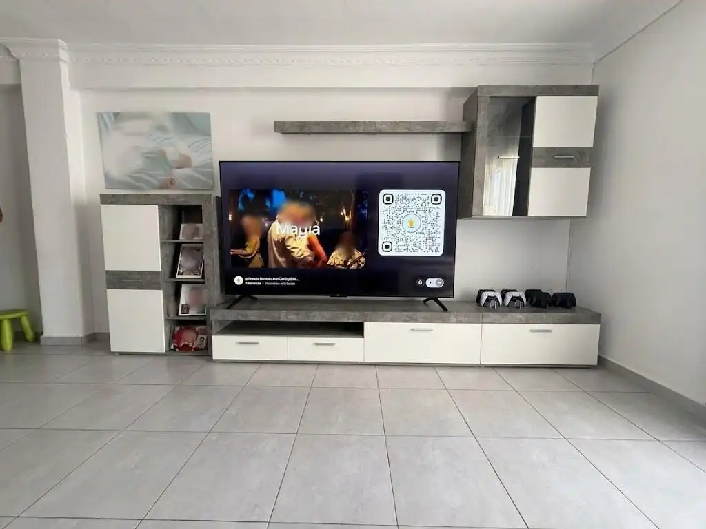 Living room of Flat for sale in Málaga  with Terrace, Furnished and Balcony