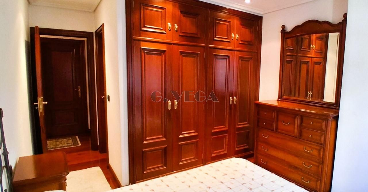 Bedroom of Flat for sale in Vigo   with Heating and Storage room
