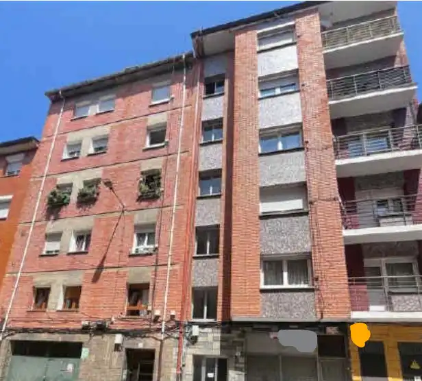 Flat for sale in Calle Joaquín Solís