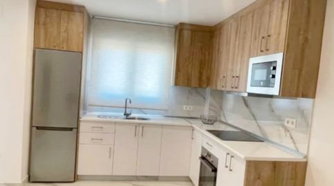 Foto 3 de Piso de alquiler en Cuesta Barrio Alto, 11, Güéjar Sierra, Granada