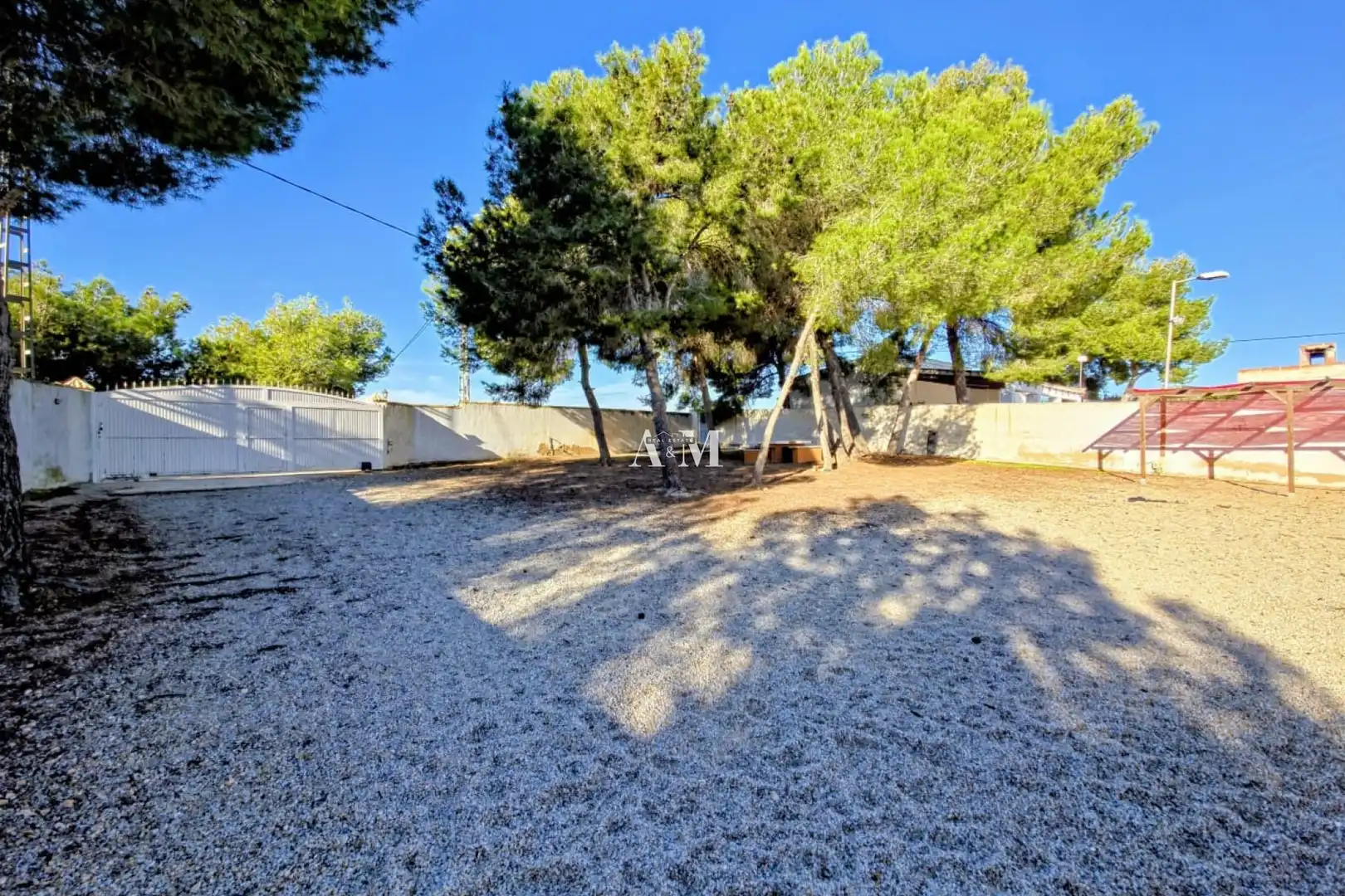 Vista exterior de Casa o xalet de lloguer en Pilar de la Horadada amb Aire condicionat, Calefacció i Jardí privat