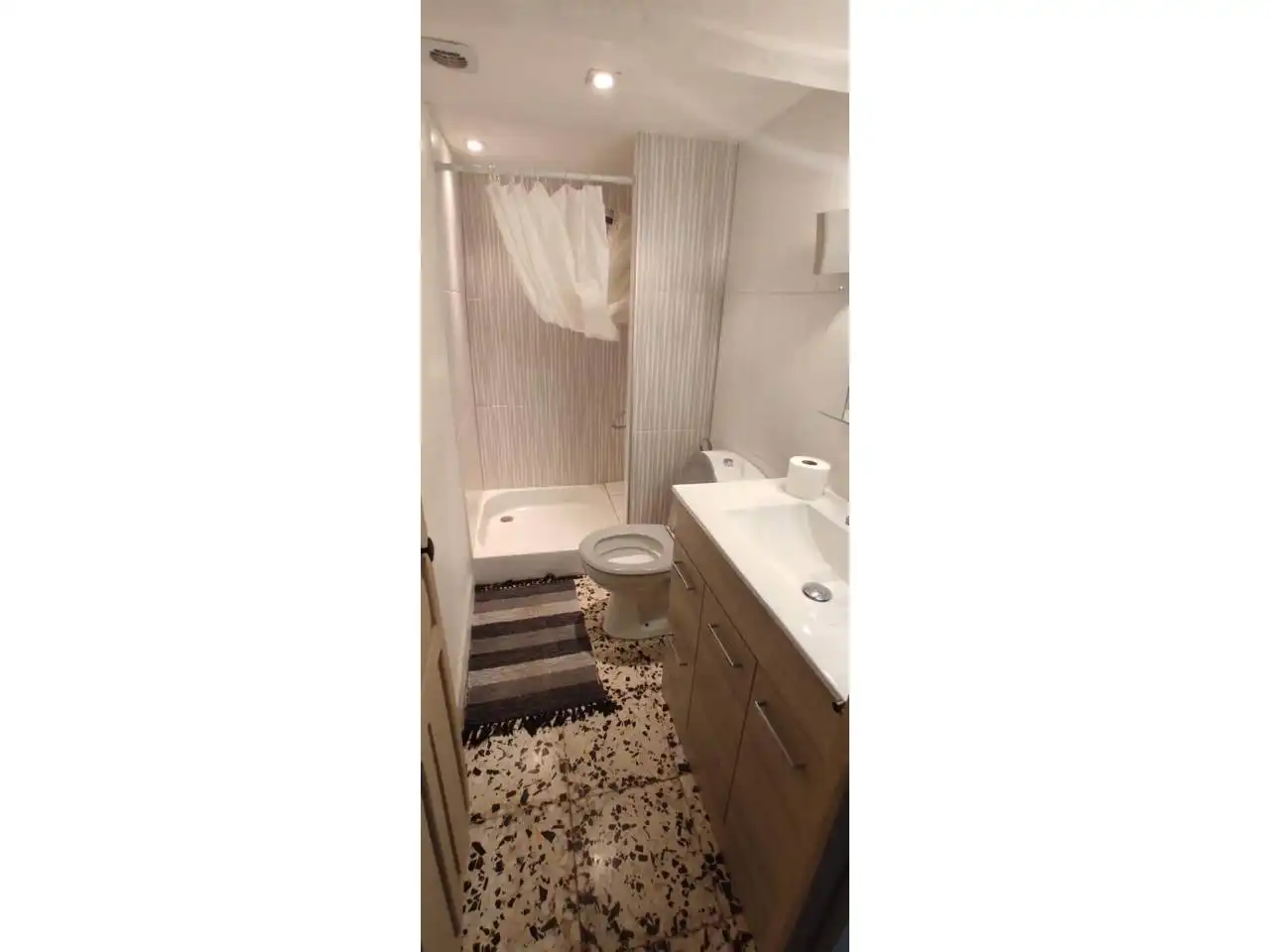 Bany de Casa o xalet en venda en Alicante / Alacant amb Aire condicionat, Jardí privat i Terrassa