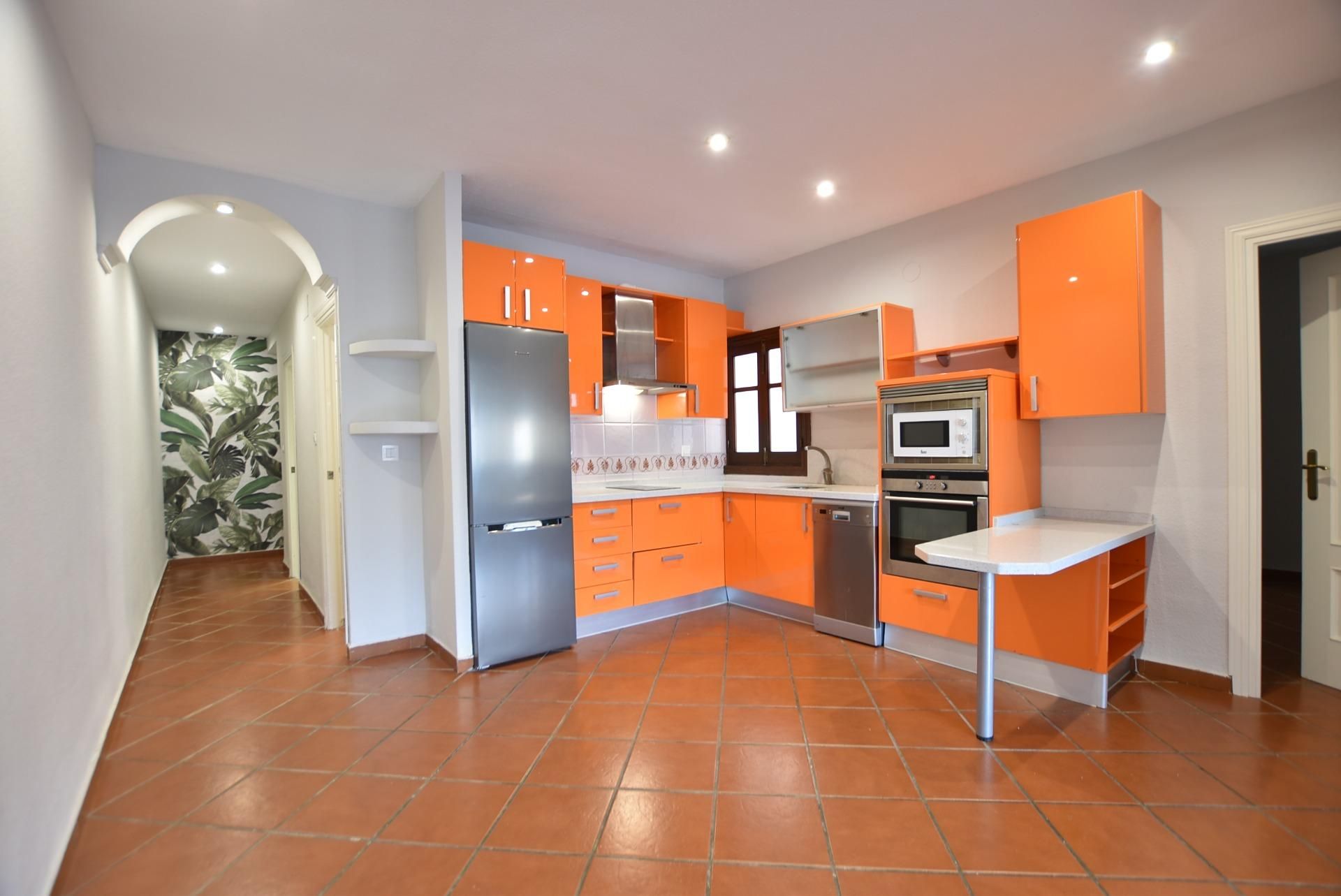 Kitchen of Flat to rent in  Granada Capital  with Air Conditioner