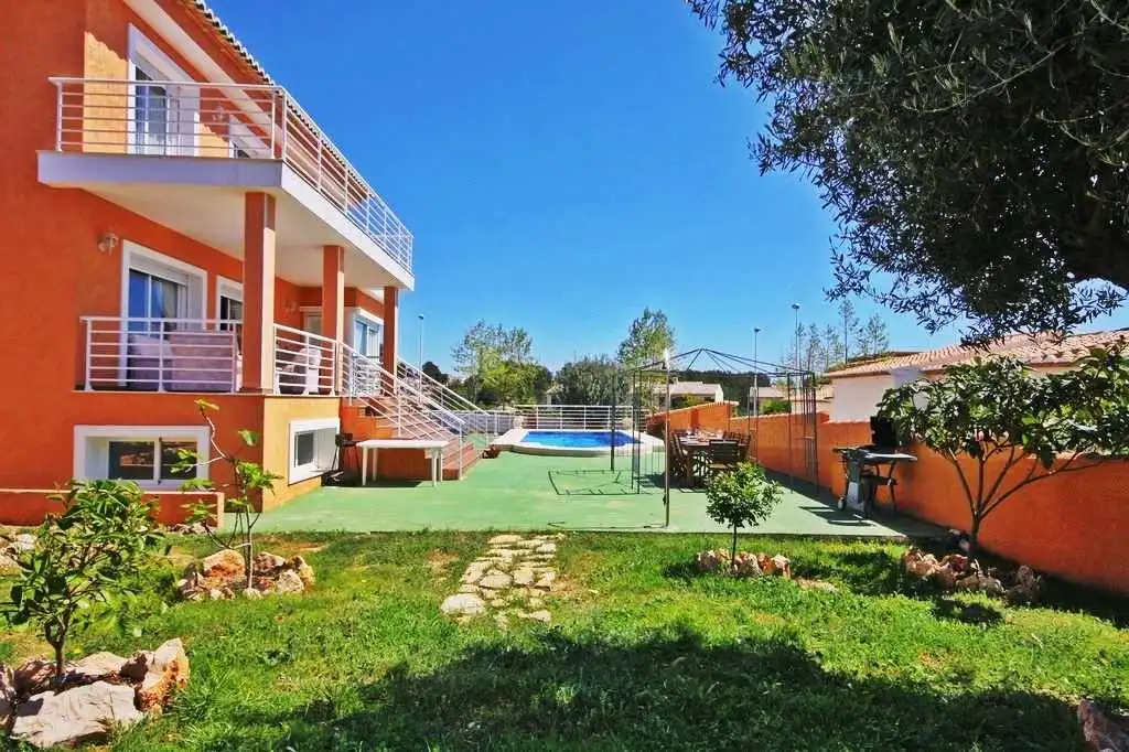 Villa con piscina in vendita a Marisol Park - Ortembach - Los Almendros, imagen 2