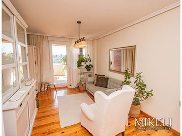 Wohnung mit Balkon zum Verkauf in Avenida Cantabria