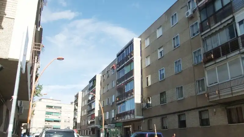 Vista exterior de Local de alquiler en Parla con Aire acondicionado, Calefacción y Parquet