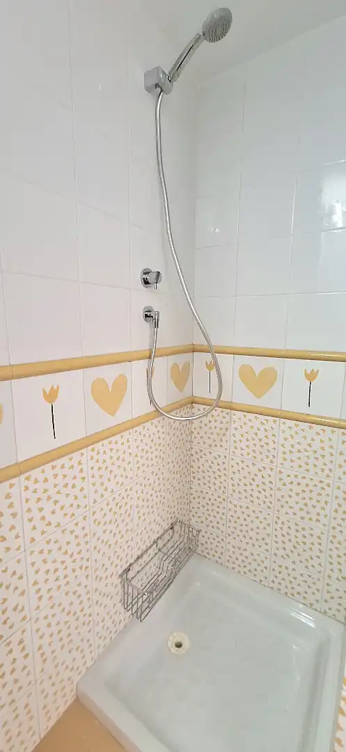 Baño de Piso en venta en Montgat con Calefacción, Parquet y Horno