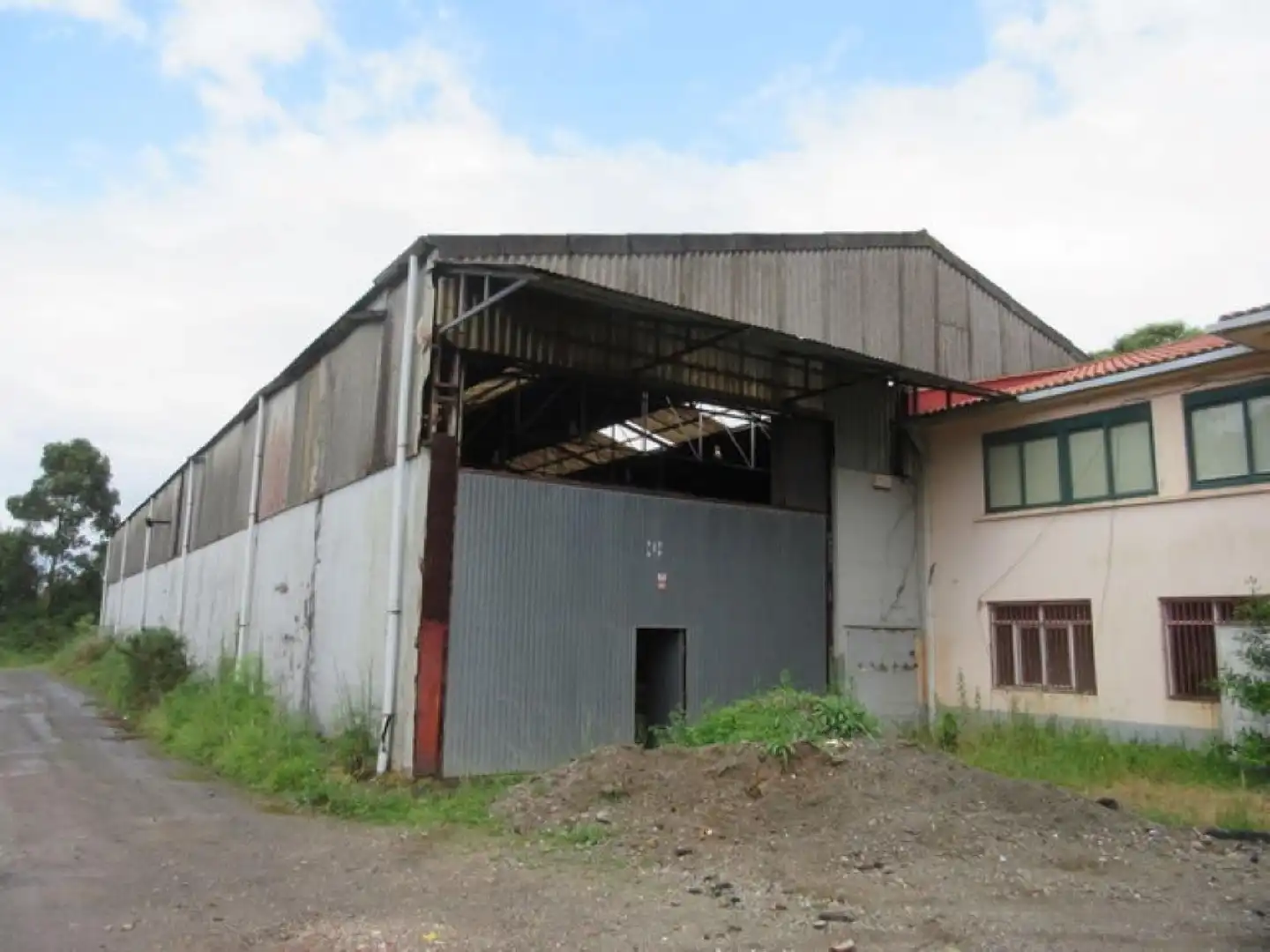 Industrial building for sale in San Mateo - Castro- O Val