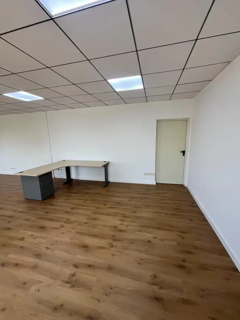 Oficina de alquiler en Elche / Elx