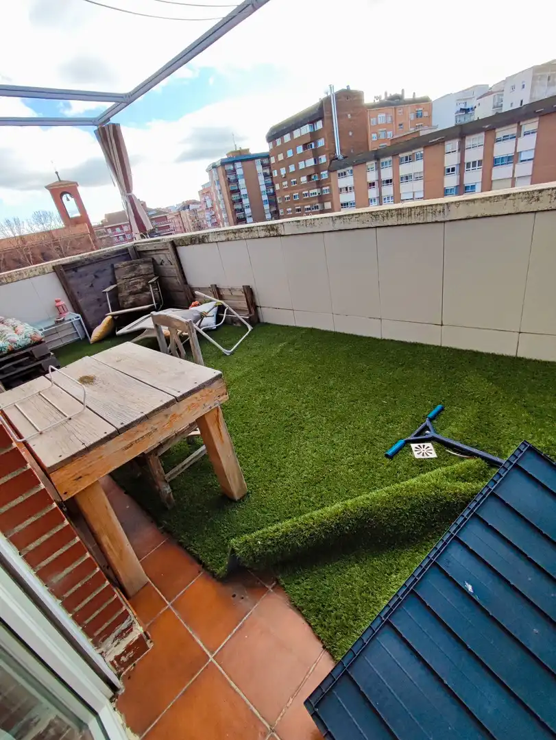 Terrace of Attic for sale in Palencia  with Air Conditioner, Heating and Parquet flooring