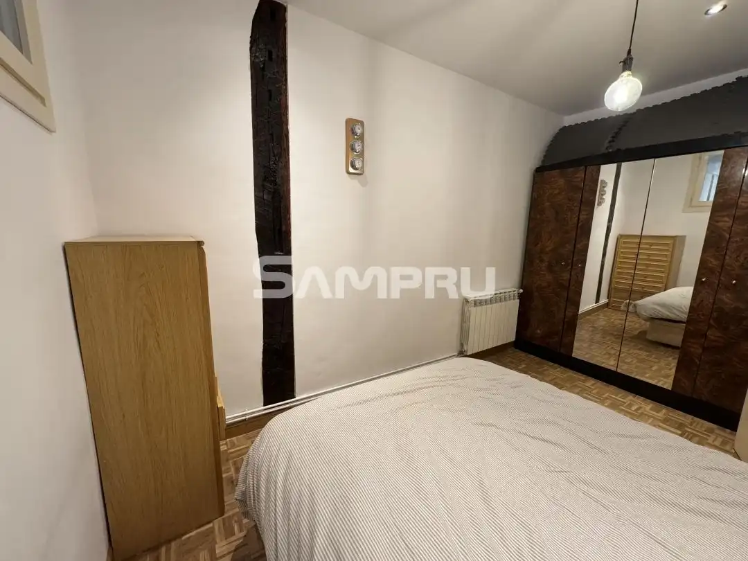 Piso en venta en Vitoria - Gasteiz con Calefacción, Trastero y Balcón