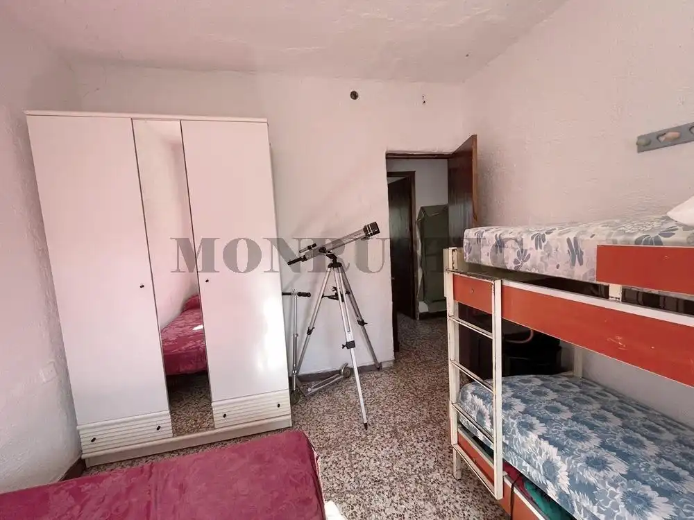 Habitación de Finca rústica en venta en Querol con Jardín privado, Terraza y Trastero