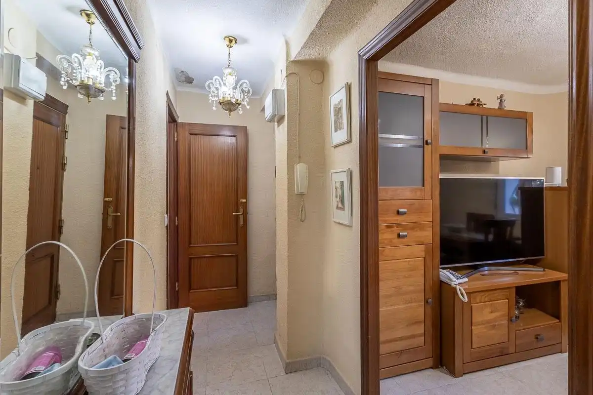 Flat for sale in Granada
