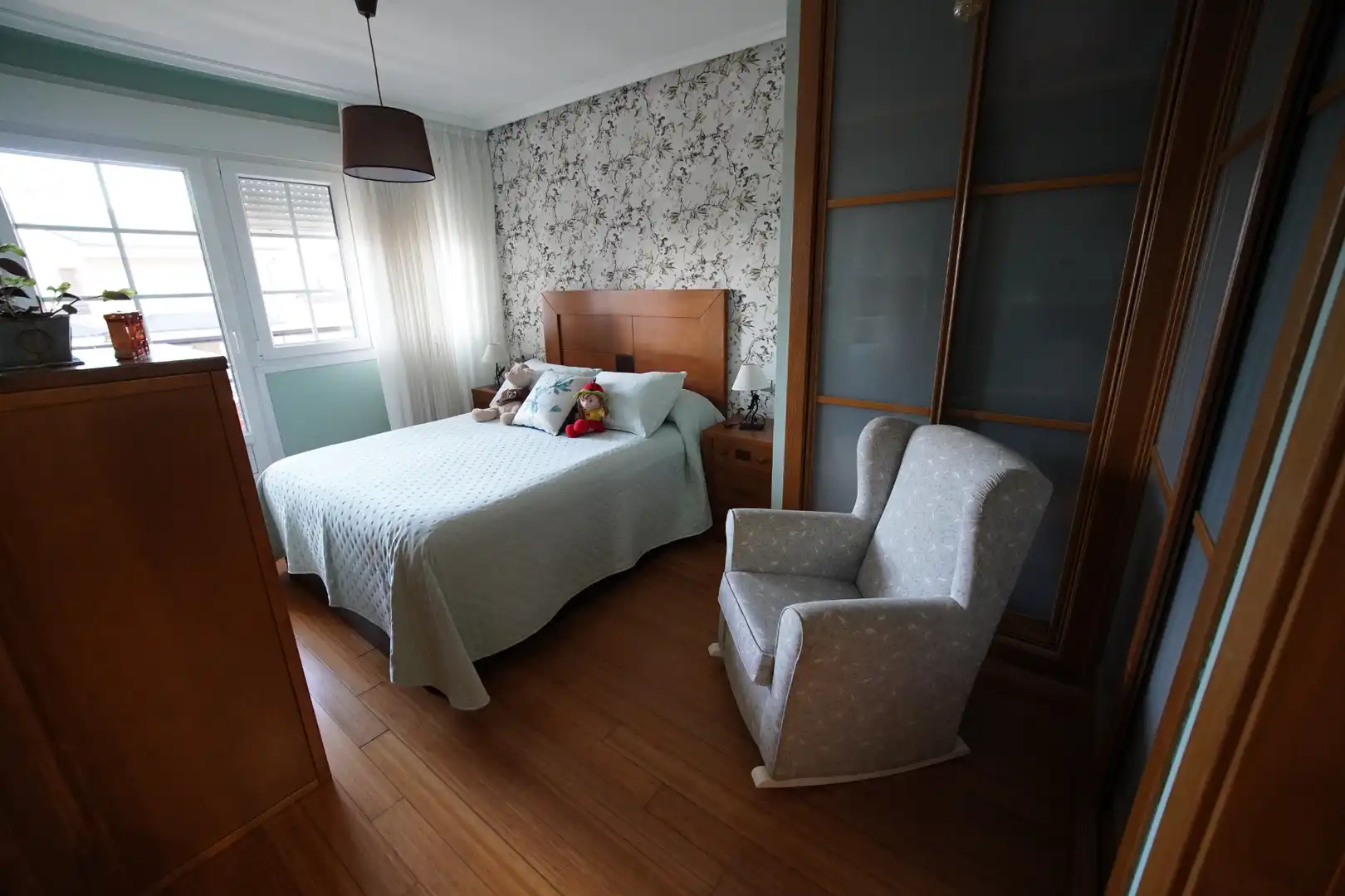 Dormitori de Casa adosada en venda en Corvera de Asturias amb Calefacció, Jardí privat i Parquet