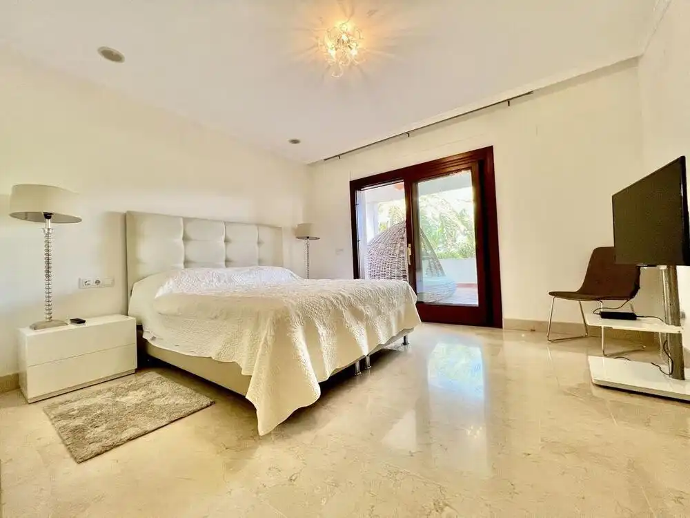 Bedroom of Ground floor for rent in Marbella  with Air Conditioner, Private garden and Terrace