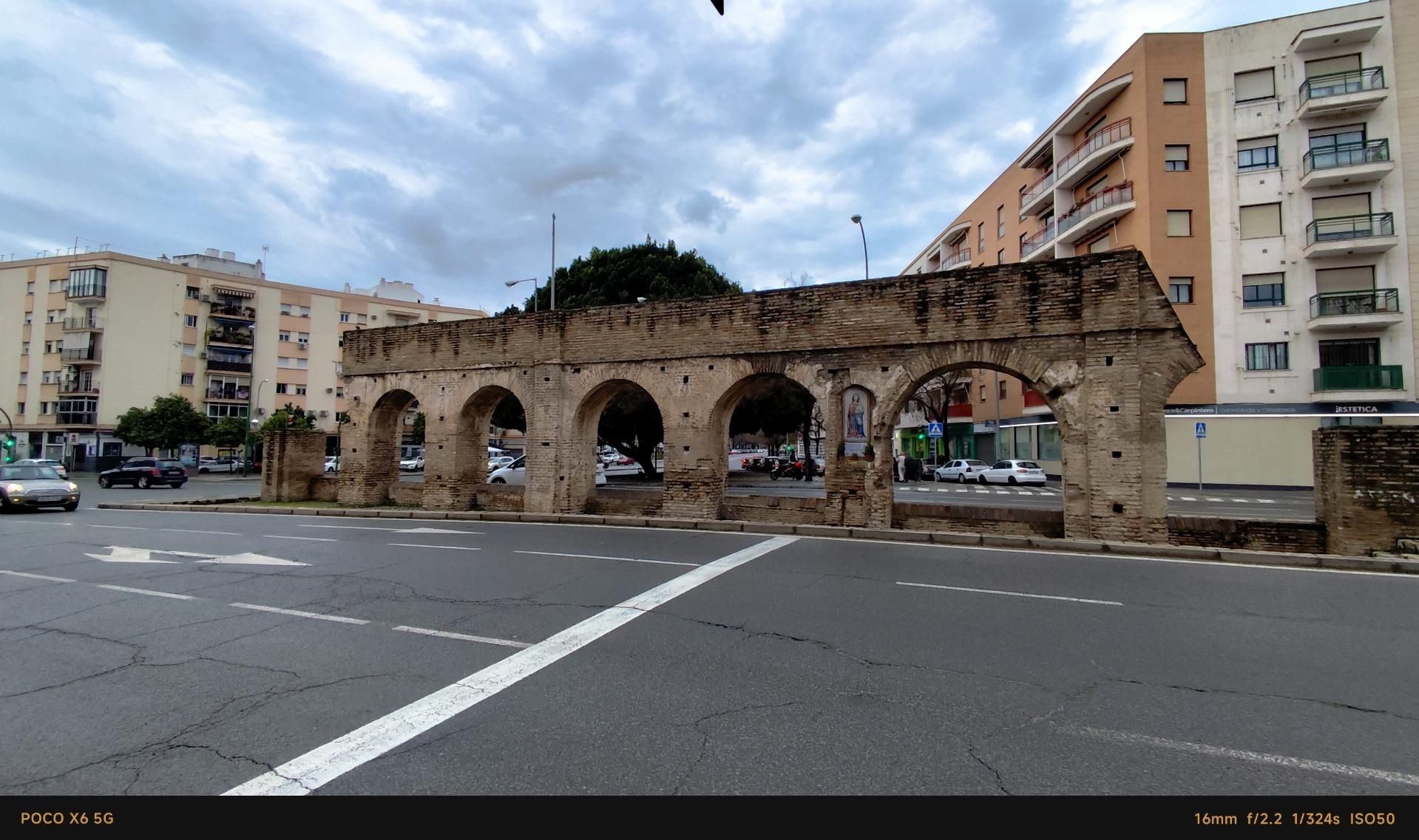 Vista exterior de Pis en venda en  Sevilla Capital amb Aire condicionat, Calefacció i Balcó