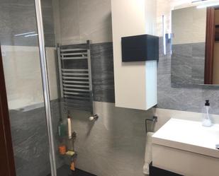 Bathroom of Flat for sale in Valdemoro  with Air Conditioner