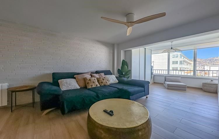 Sala d'estar de Apartament en venda en Altea amb Aire condicionat, Calefacció i Piscina
