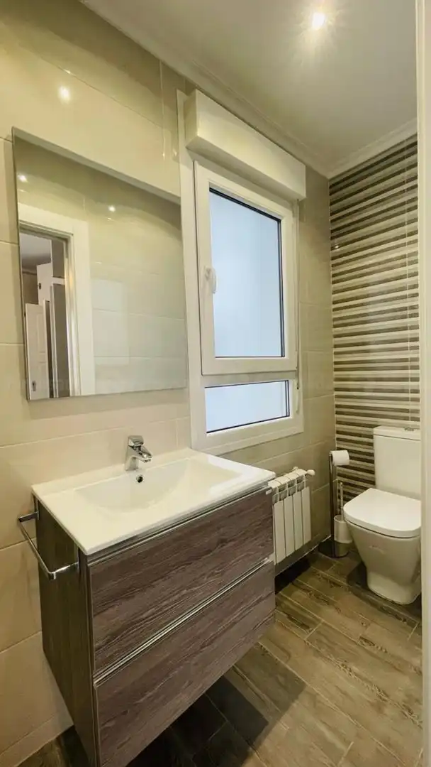 Flat for rent in Gijón - CL PADILLA, Barrio del Centro