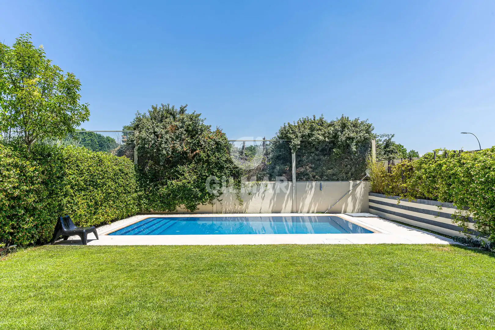 Swimming pool of Detached homes for sale in Madrid  with Heating, Private garden and Swimming Pool