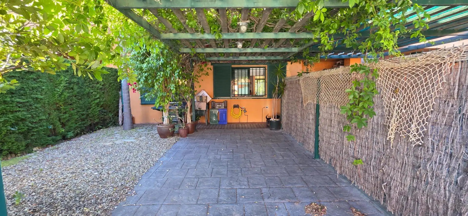 Terrasse von Erdgeschoss zum Verkauf in L'Ametlla de Mar  mit Klimaanlage, Privatgarten und Terrasse
