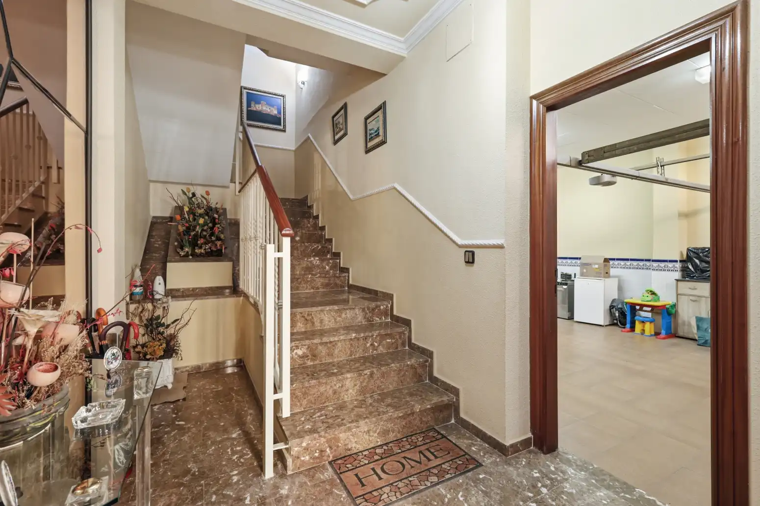 Casa o chalet en venta en Alaquàs con Aire acondicionado, Terraza y Trastero