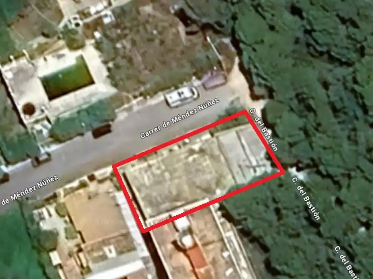 Terreny residencial en venda a Carrer de Méndez Núñez 74