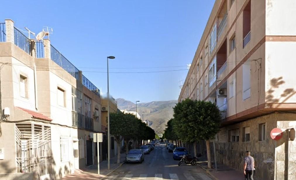 Piso en venta en Avenida LUZ LA (E), Plaza de la Luz