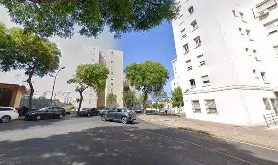 Außenansicht von Wohnungen zum Verkauf in San Fernando