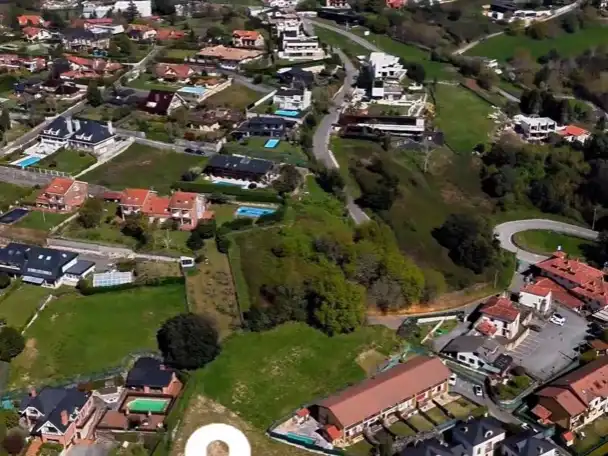 Außenansicht von Residential zum Verkauf in Piélagos