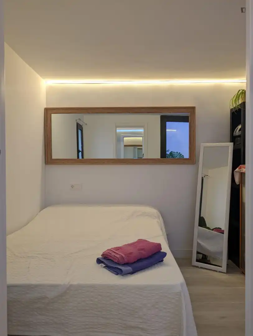 Bedroom of Houses for rent in Madrid  with Air Conditioner, Furnished and Washing machine