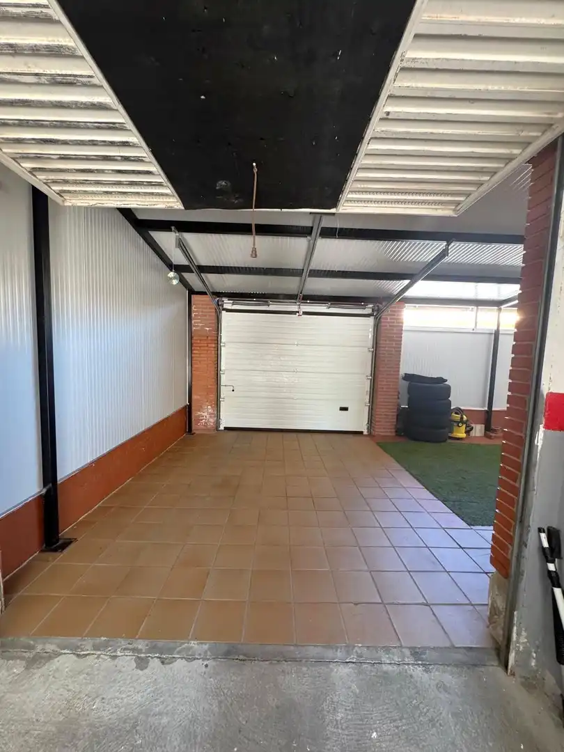 Parking of Detached homes for sale in Pozo de Guadalajara  with Air Conditioner, Heating and Private garden