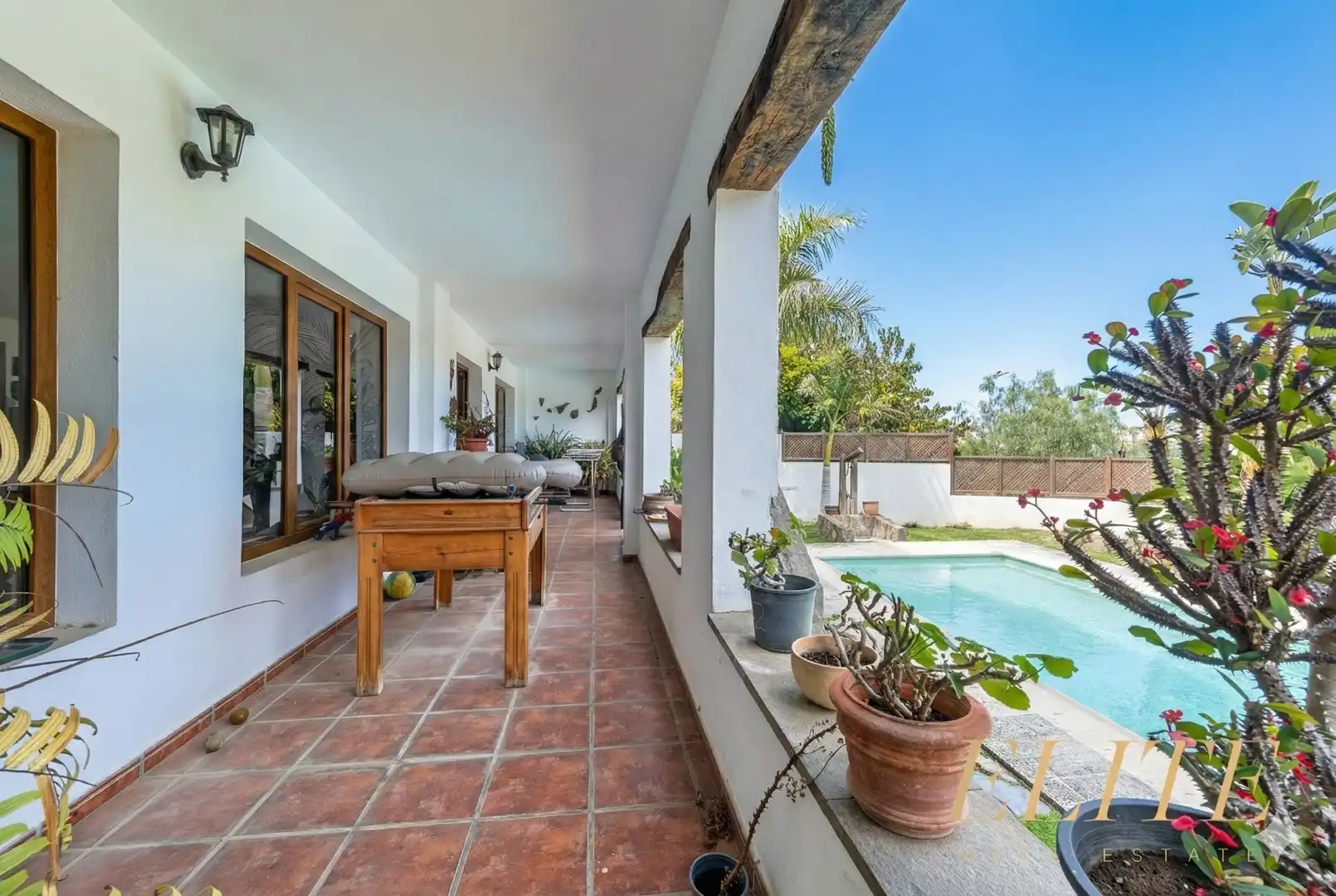 Vista exterior de Casa o xalet en venda en Santa Brígida amb Calefacció, Jardí privat i Terrassa