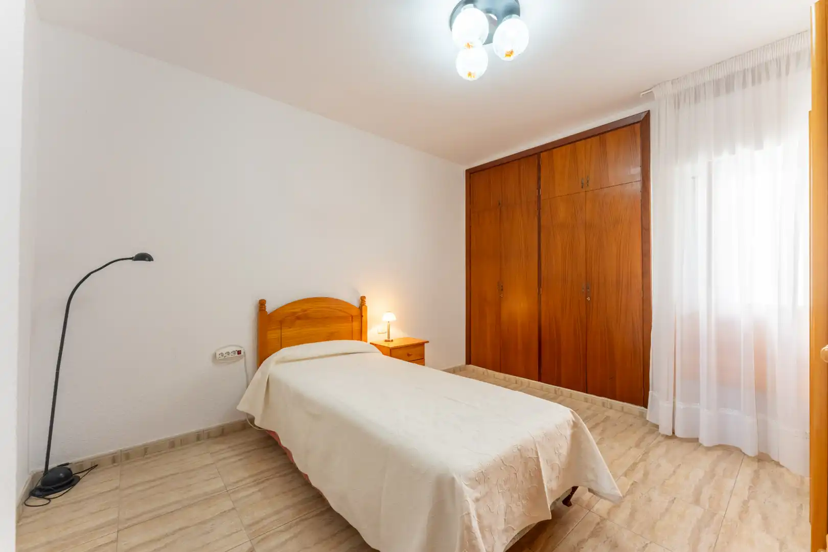 Bedroom of Attic for sale in Santa Cruz de Tenerife  with Terrace, Furnished and Washing machine