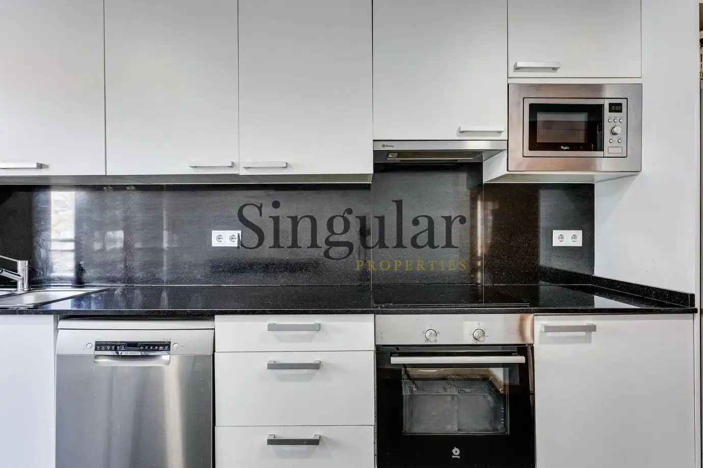 Cocina de Piso en venta en Badalona con Calefacción, Jardín privado y Parquet
