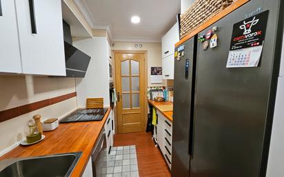 Kitchen of Flat for sale in Fuenlabrada  with Air Conditioner