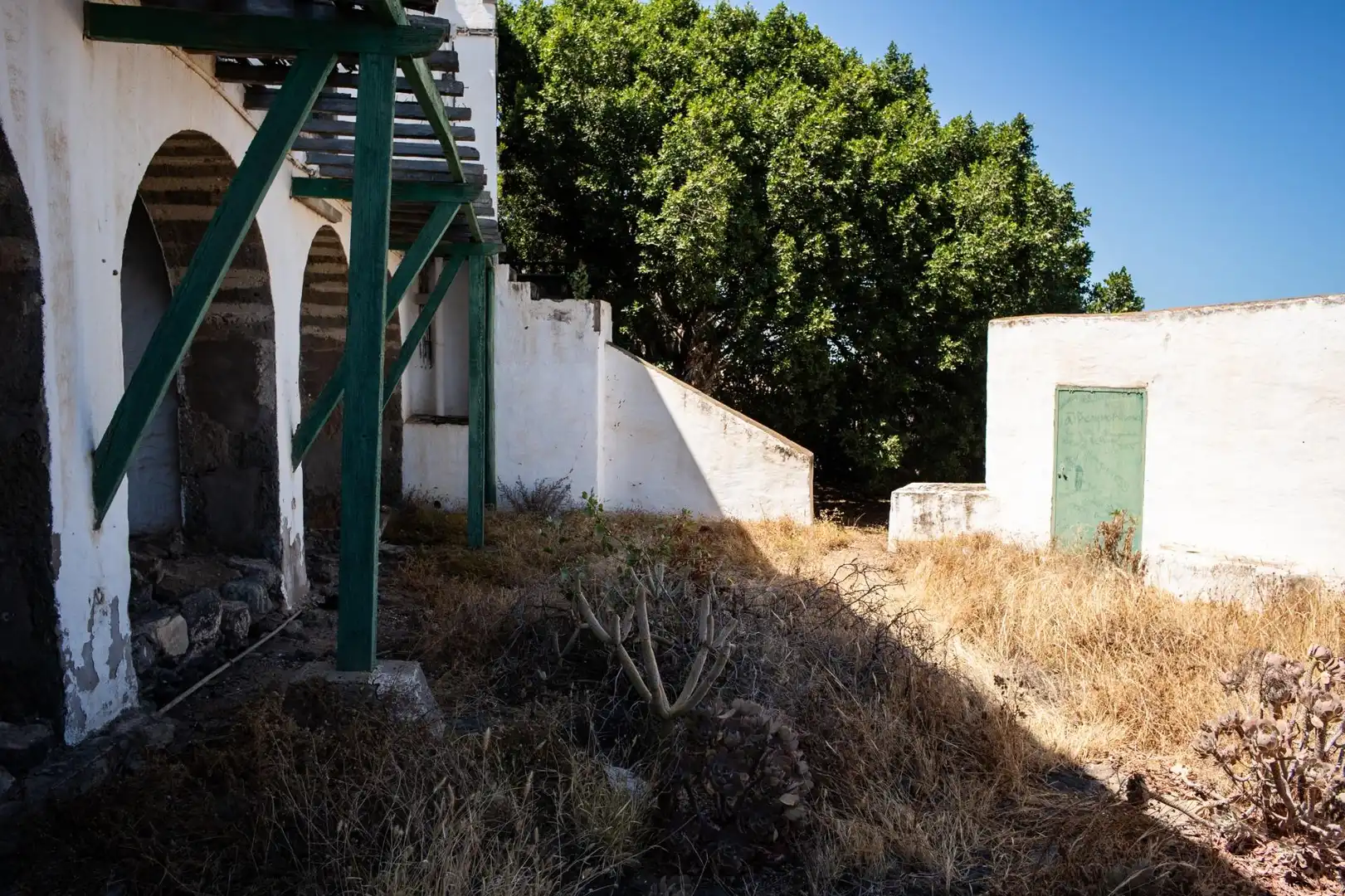 Vista exterior de Finca rústica en venda en Ingenio amb Jardí privat, Traster i Balcó