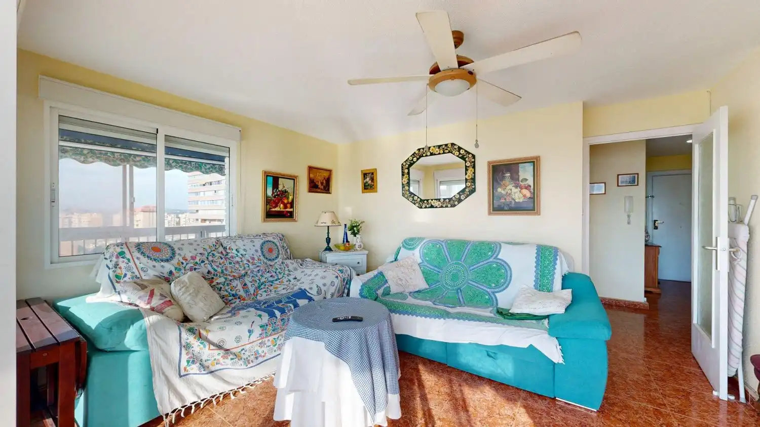 Wohnzimmer von Wohnungen zum Verkauf in Alicante / Alacant mit Terrasse und Balkon