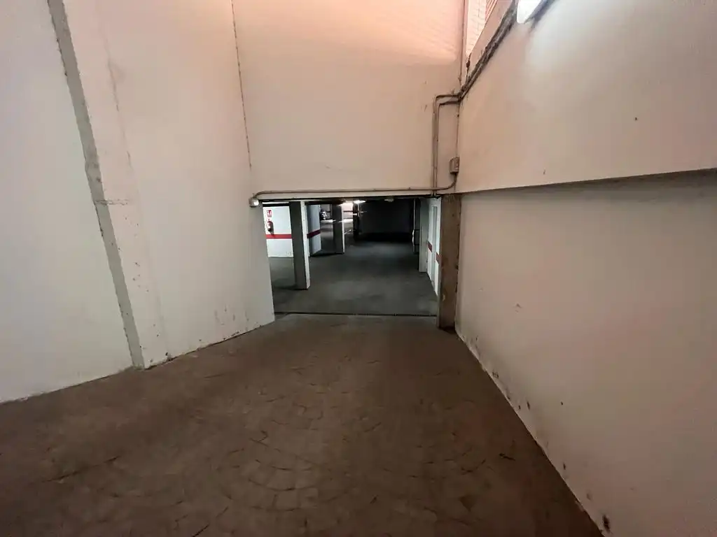 Garaje en venta en PORTUGAL, Pantoja
