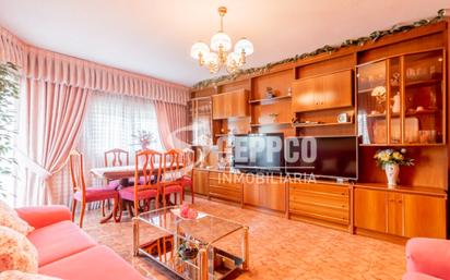 Living room of Flat for sale in  Madrid Capital  with Heating and Terrace