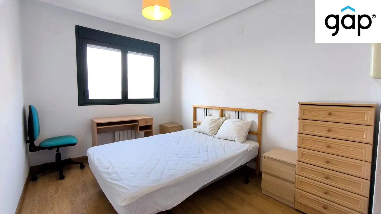 Habitación de Piso en venta en Cuenca con Calefacción, Trastero y Amueblado