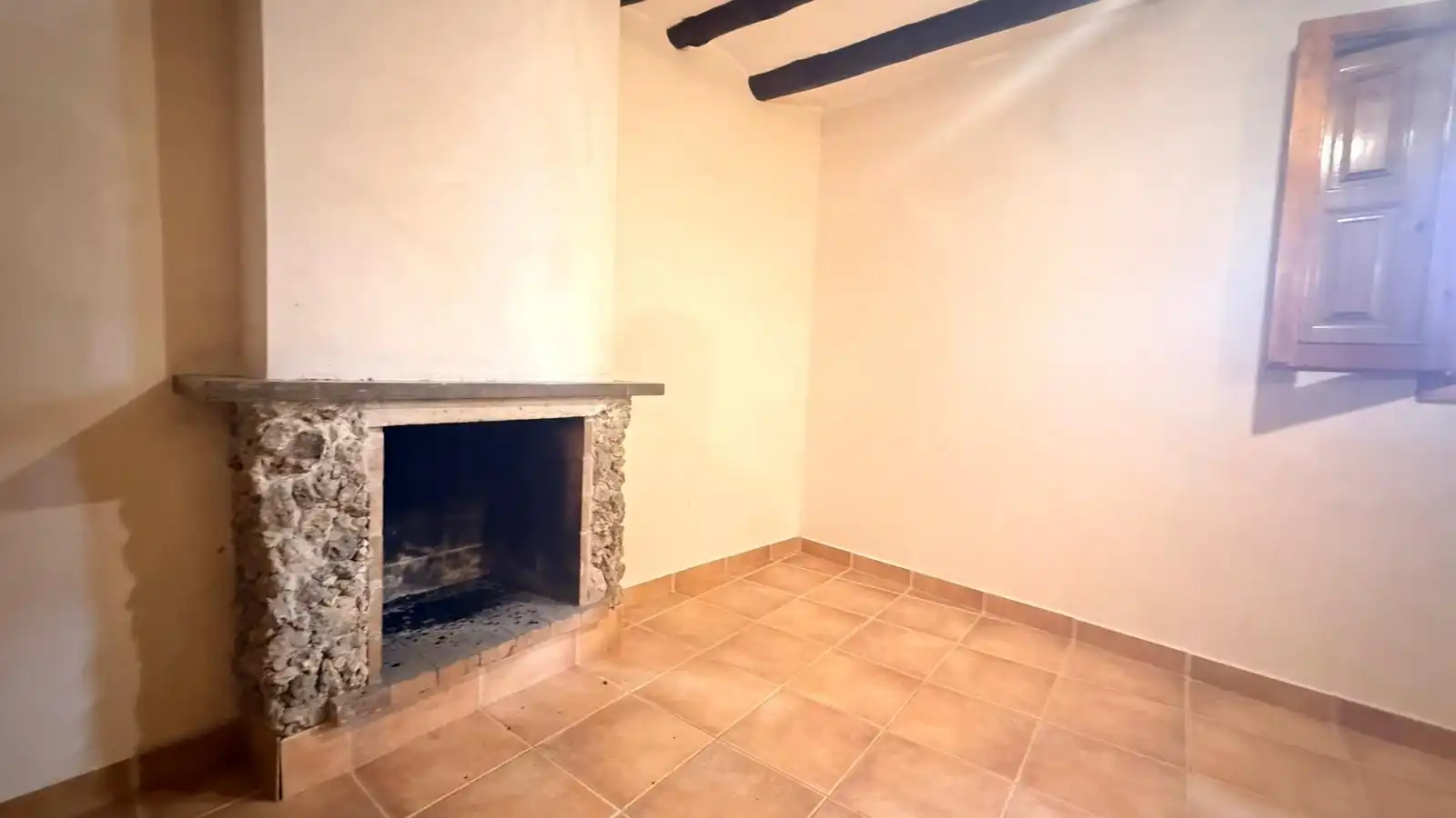Sala d'estar de Casa o xalet en venda en Aguaviva amb Traster