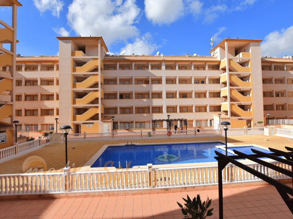 Exterior view of Planta baja for sale in Cartagena
