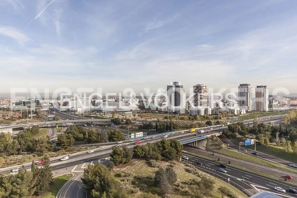 Vista exterior de Apartament de lloguer en Madrid amb Aire condicionat, Calefacció i Parquet